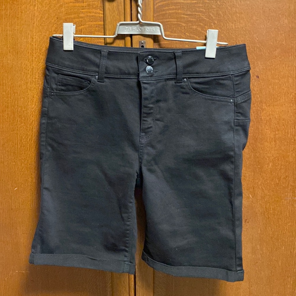 Wax Jeans Butt I Love You black Bermuda shorts